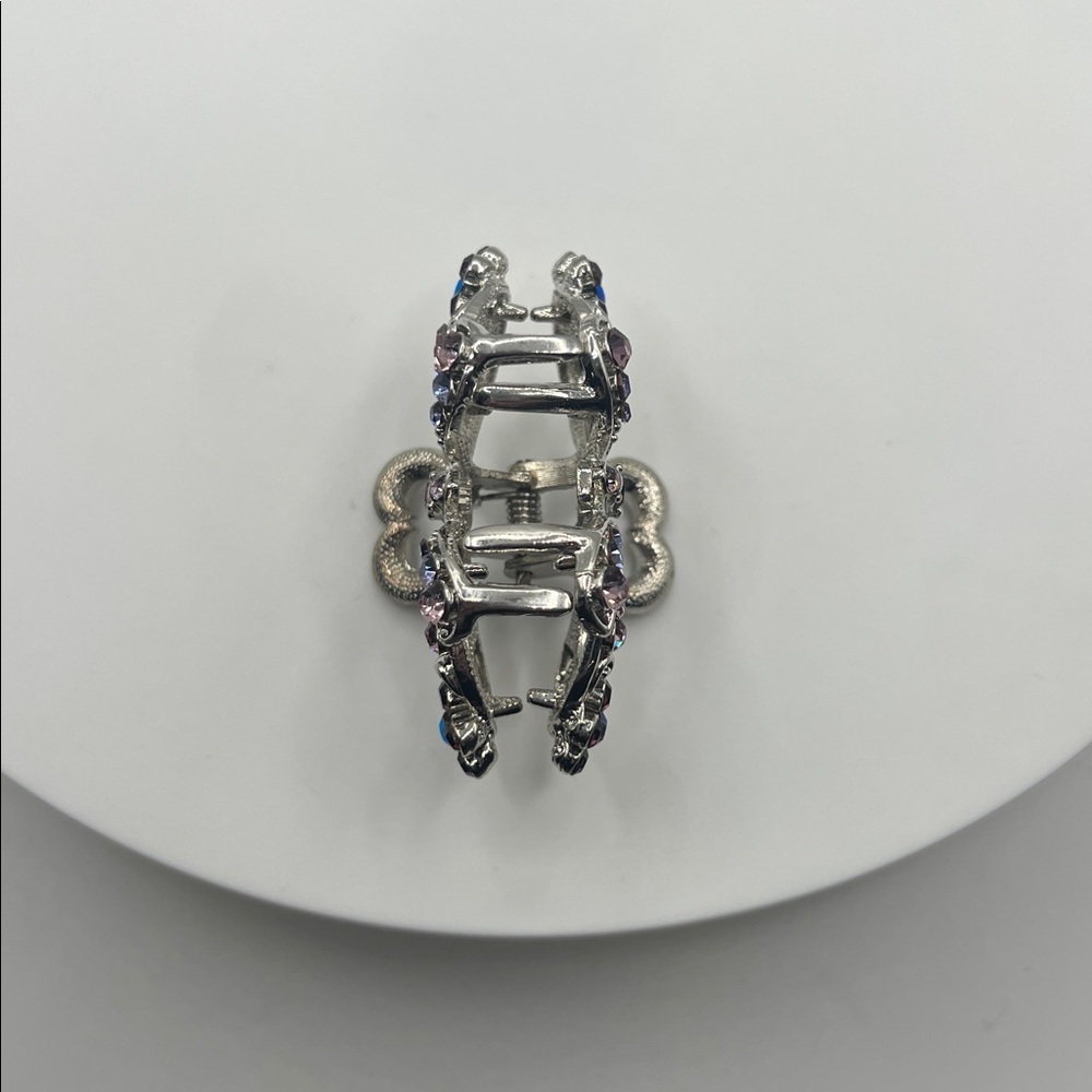 209. Elegant Silver and Rhinestone Hair Clip - Picture 4 of 4